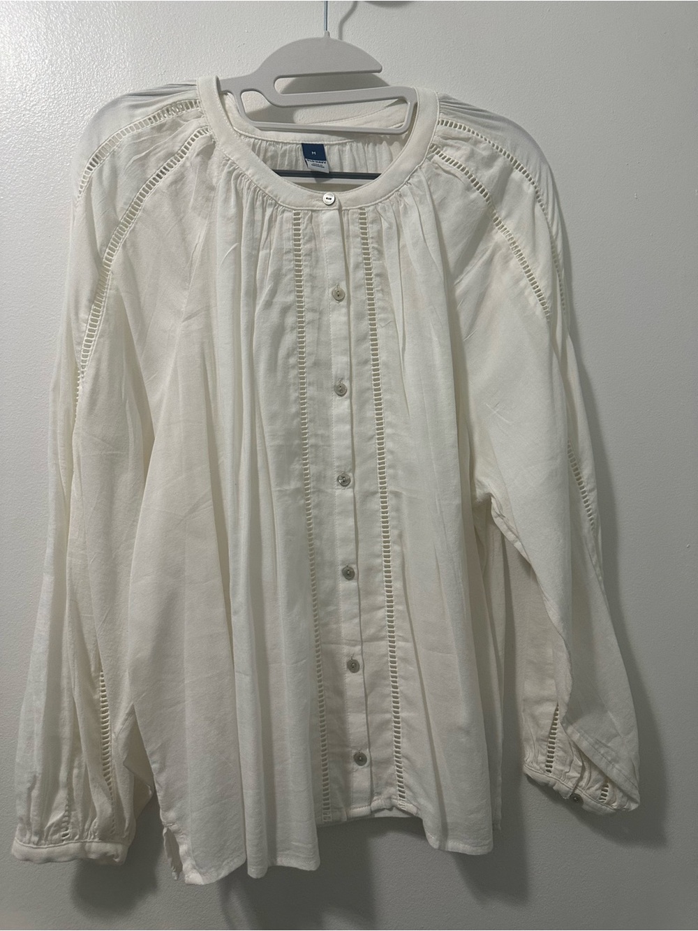 Old Navy Women's Ivory Pullover Top Embroidery Insets Feminine. M